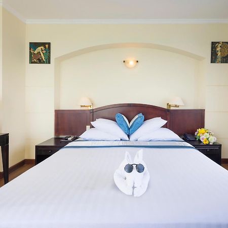 Nha Trang Lodge Hotel Екстер'єр фото
