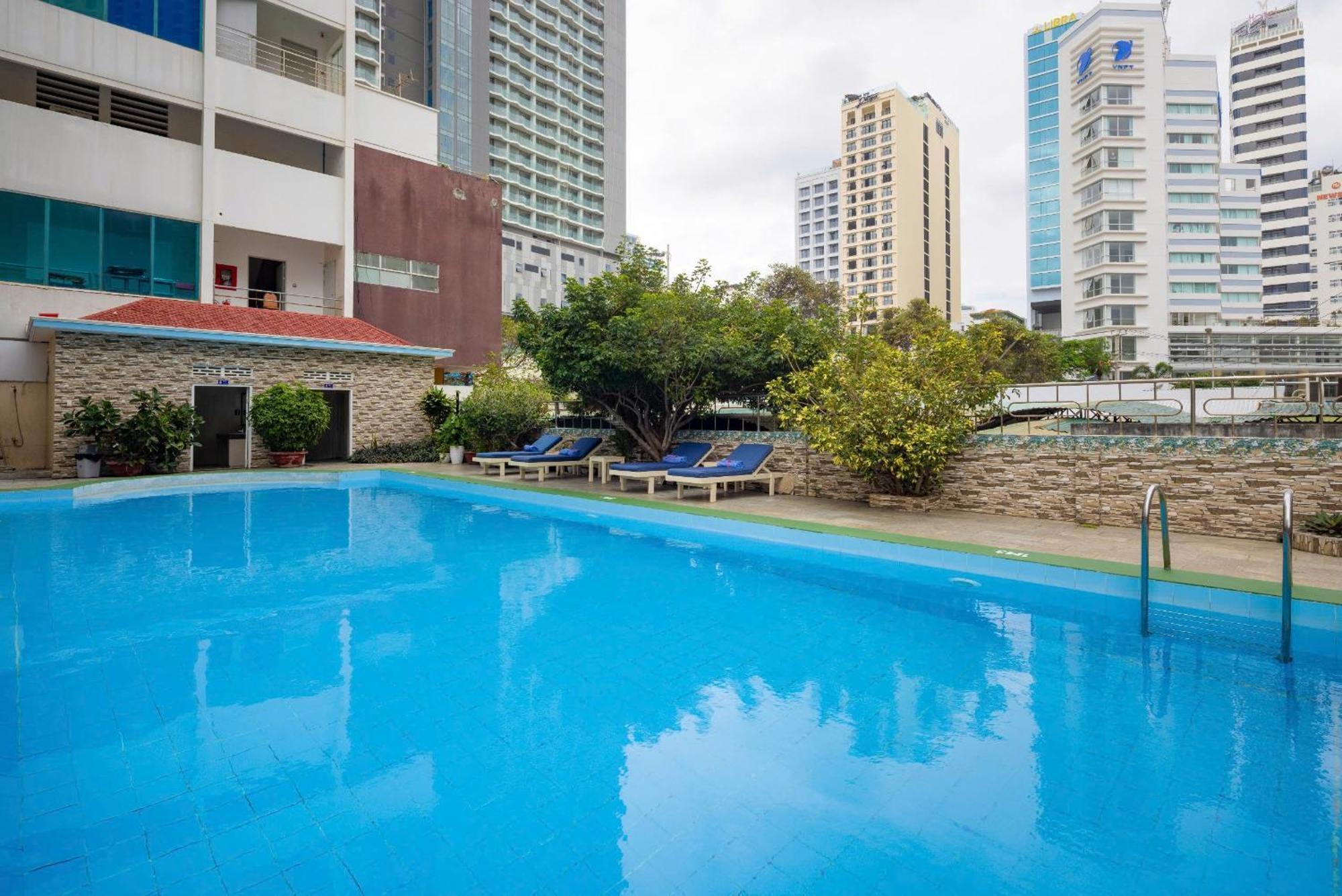 Nha Trang Lodge Hotel Екстер'єр фото