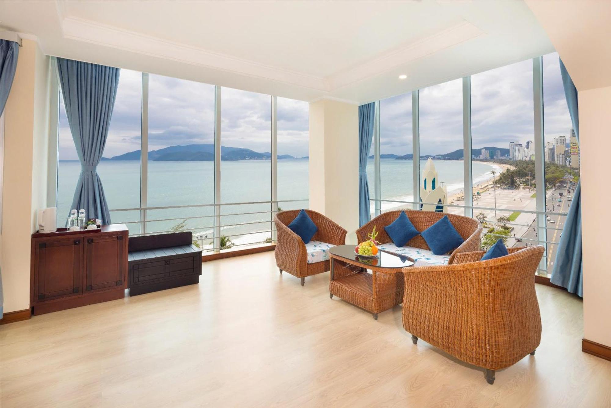 Nha Trang Lodge Hotel Екстер'єр фото