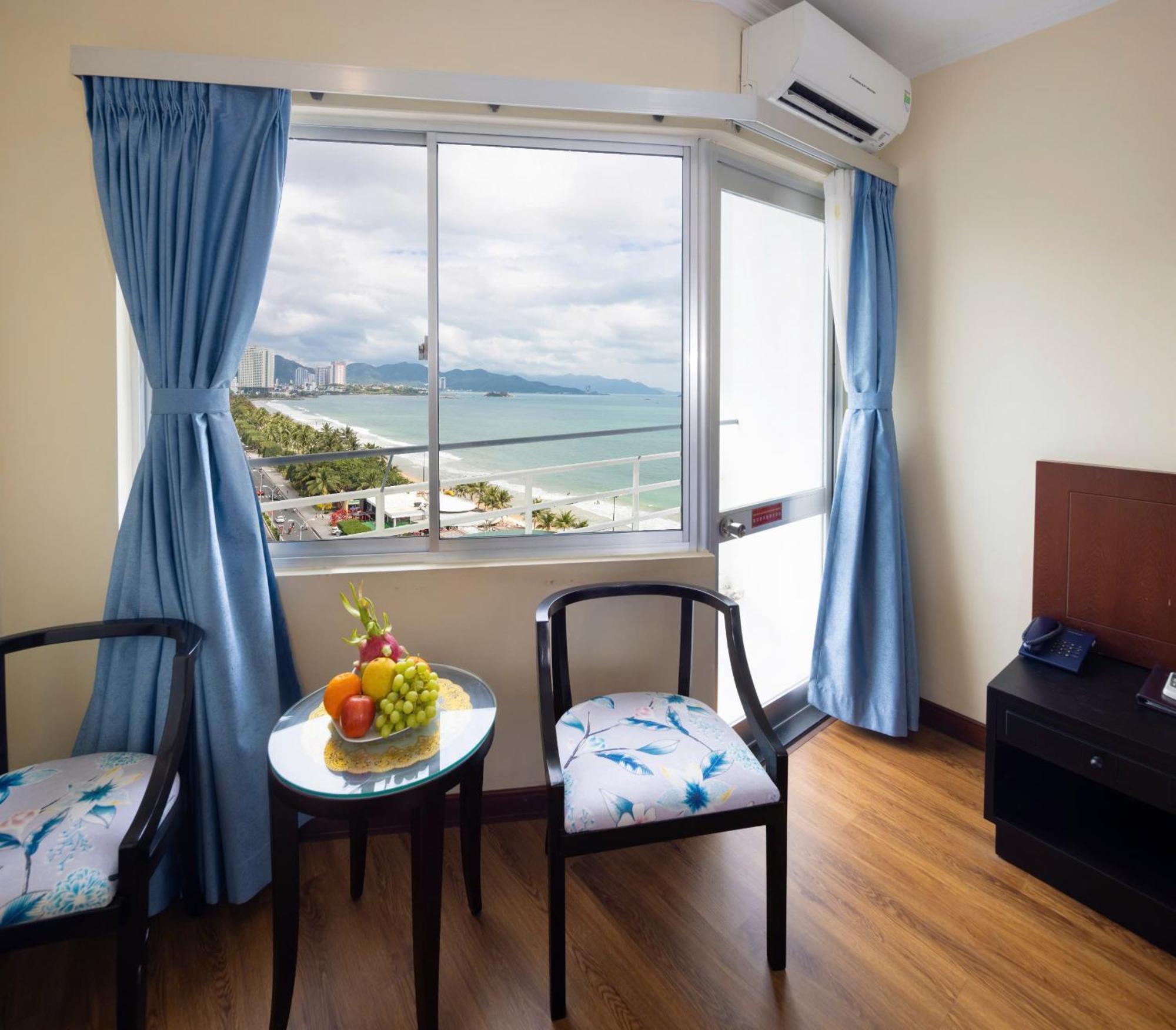 Nha Trang Lodge Hotel Екстер'єр фото